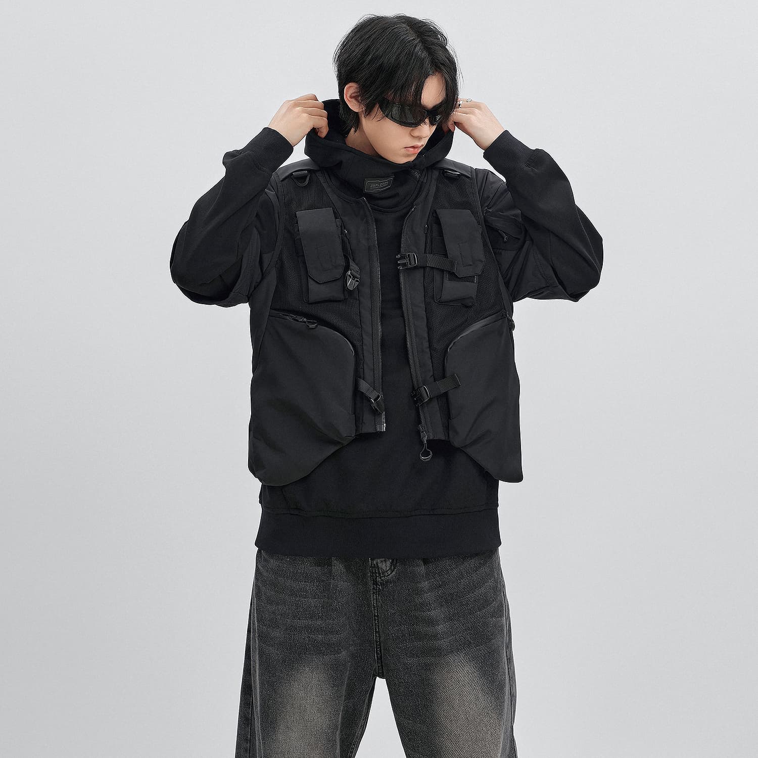 Жилет VIP Urban Techwear Collection Черный мужской Жилеты - изображение 4