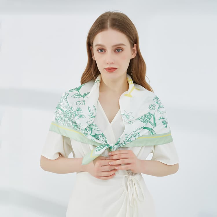 Платок ELLE - изображение 2