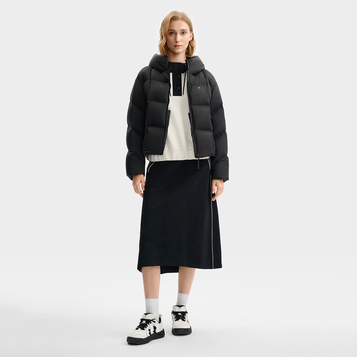Пуховик FILA белый Пуховик Женские Глубокий черный - изображение 6