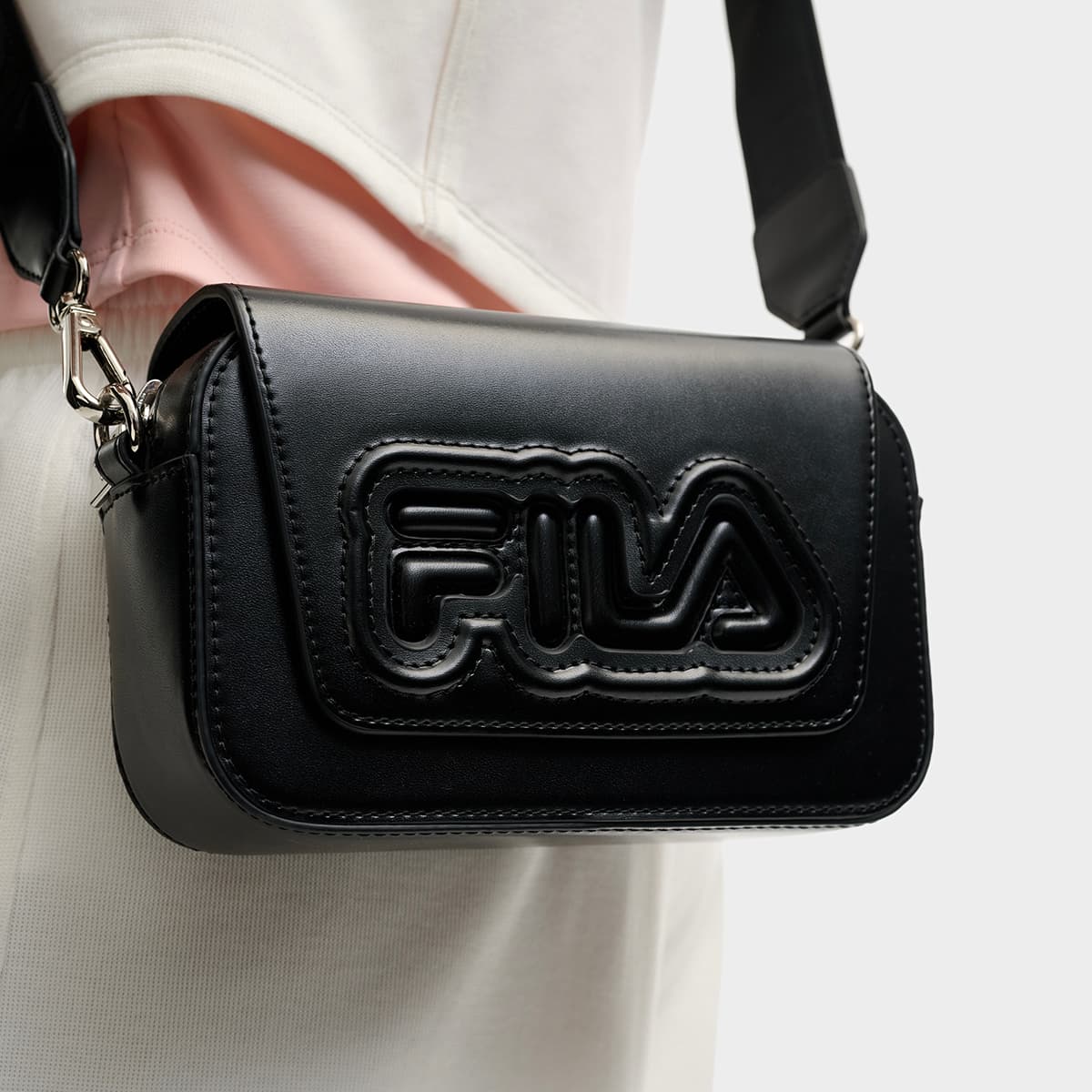 Сумка через плечо FILA Полиуретан Сумки кросс-боди Обычный (стандартный) Женские Глубокий черный - изображение 5