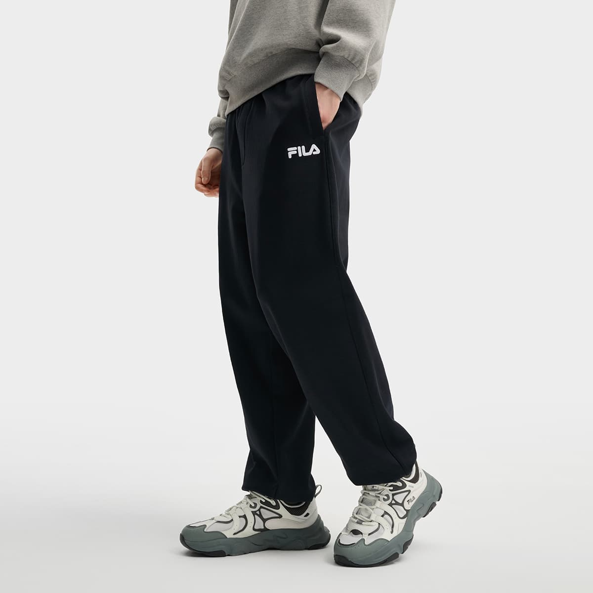Штаны FILA ORIGINALE Глубокий Черный Мужские Повседневные Штаны - изображение 3
