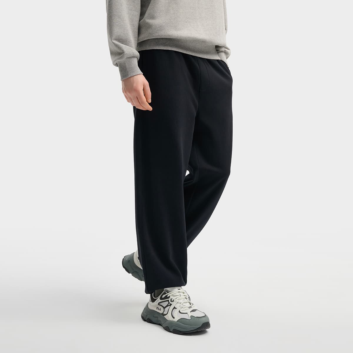 Штаны FILA ORIGINALE Глубокий Черный Мужские Повседневные Штаны - изображение 5