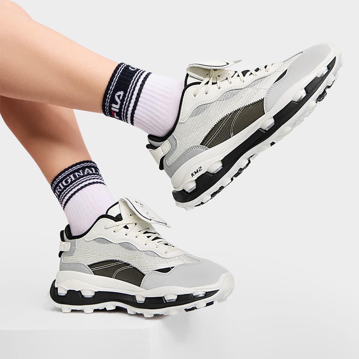 Кроссовки FILA KM2 - изображение 12