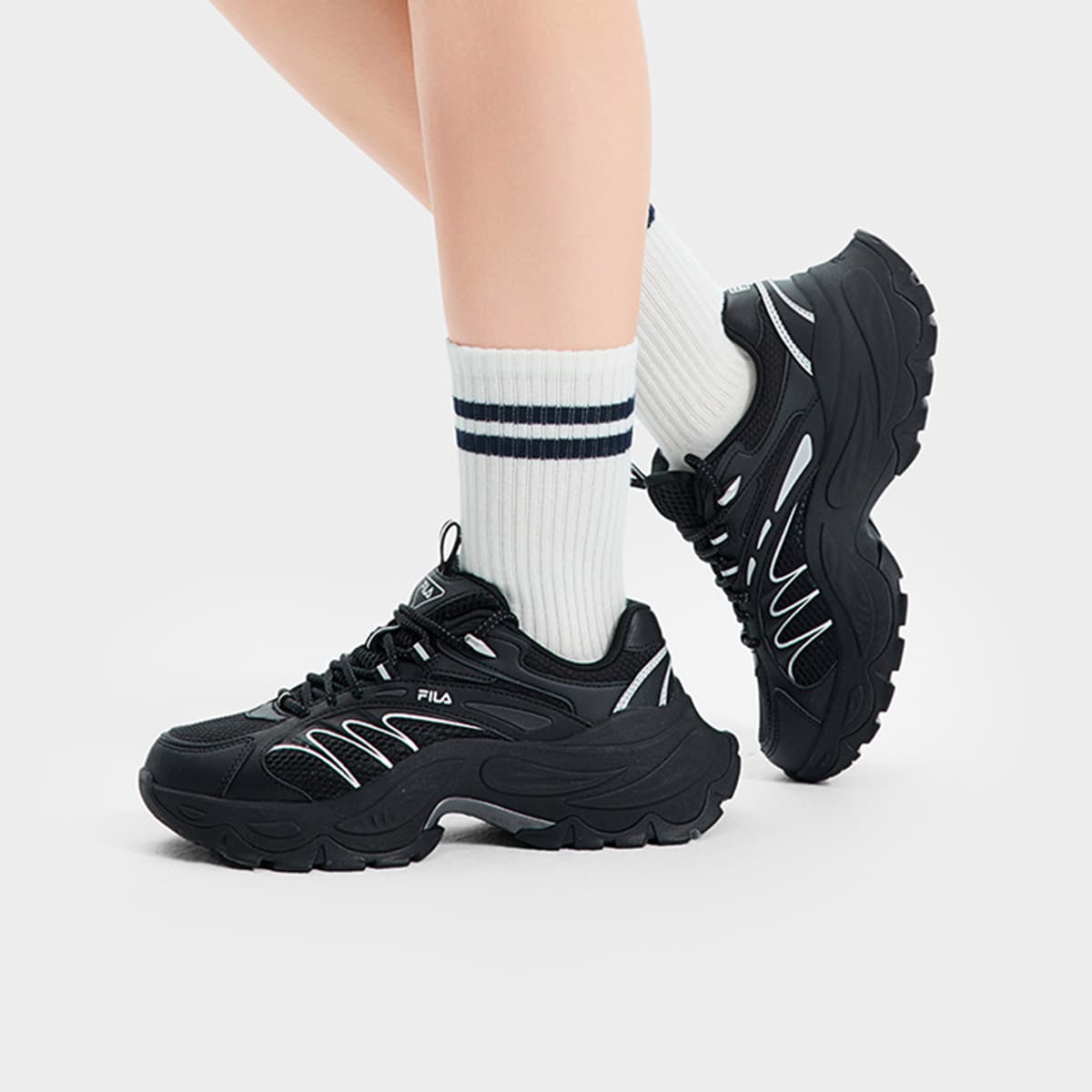 Кроссовки FILA SOFIA 4 Low Casual Обувь Женская Черная - изображение 3