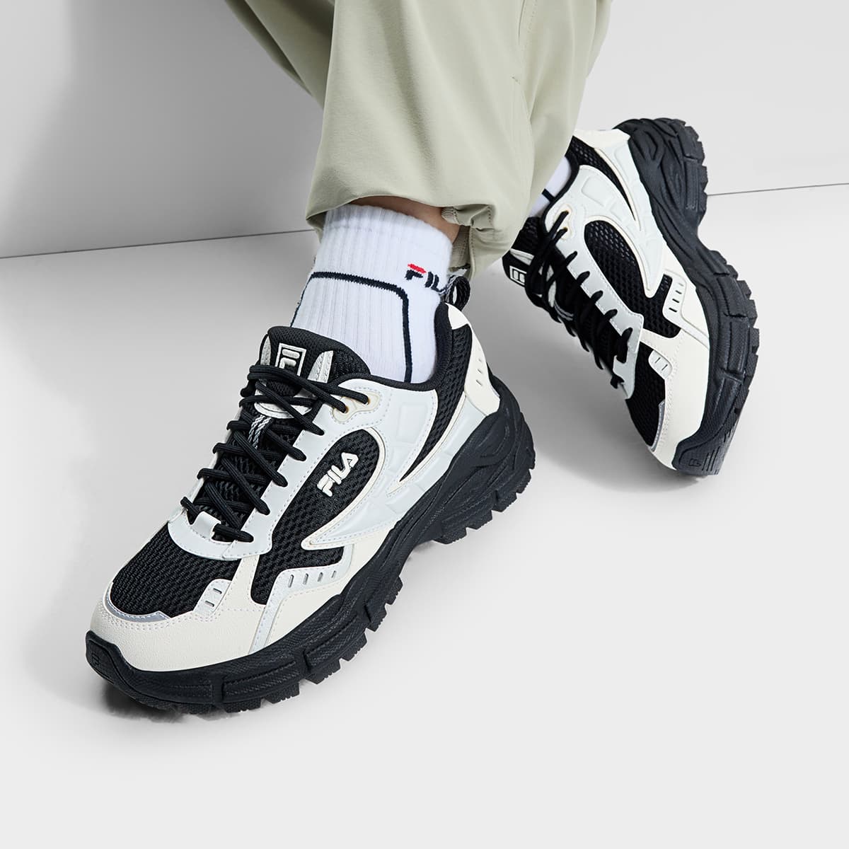 Кроссовки для бега FILA Blade Легкий Низкий Топ Беговые Кроссовки Женские Черные - изображение 5