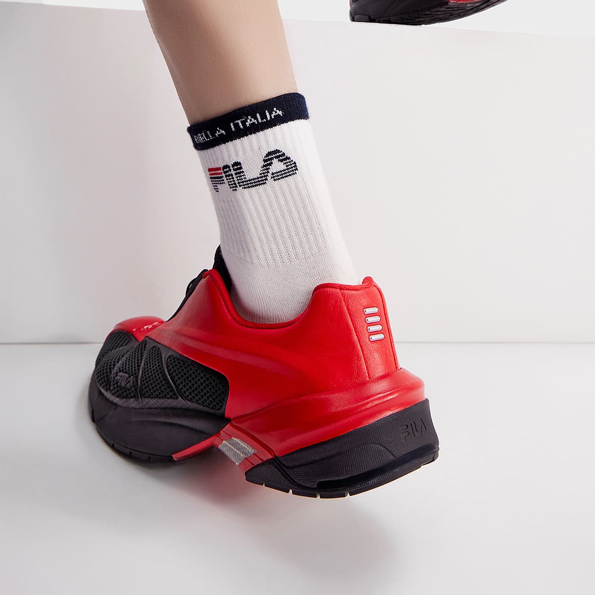 Кроссовки FILA - изображение 8