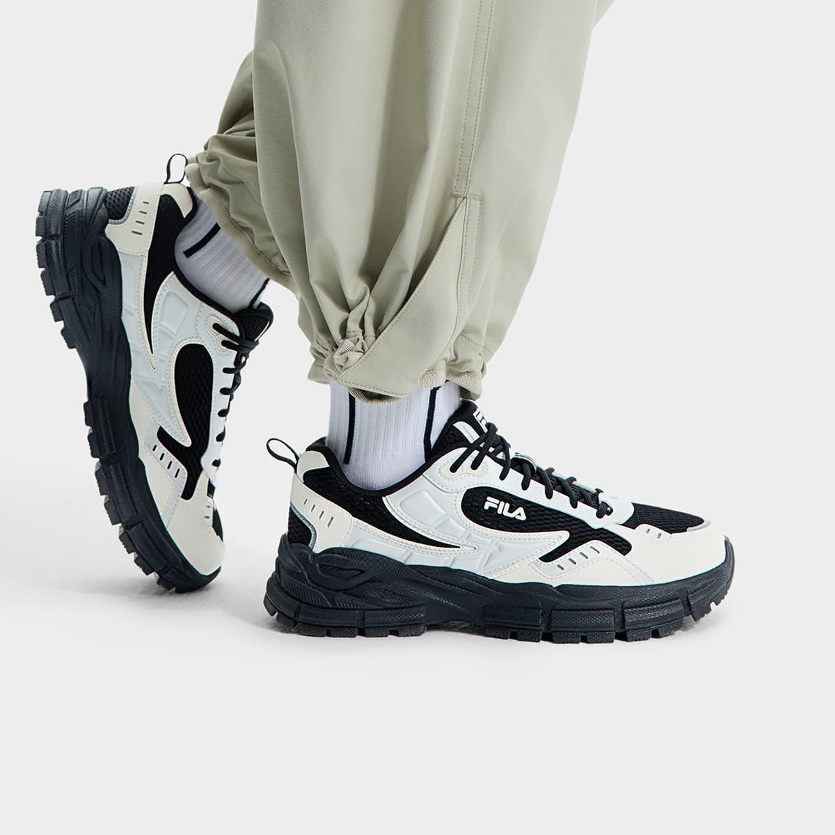Кроссовки для бега FILA Blade Легкий Низкий Топ Беговые Кроссовки Женские Черные - изображение 3