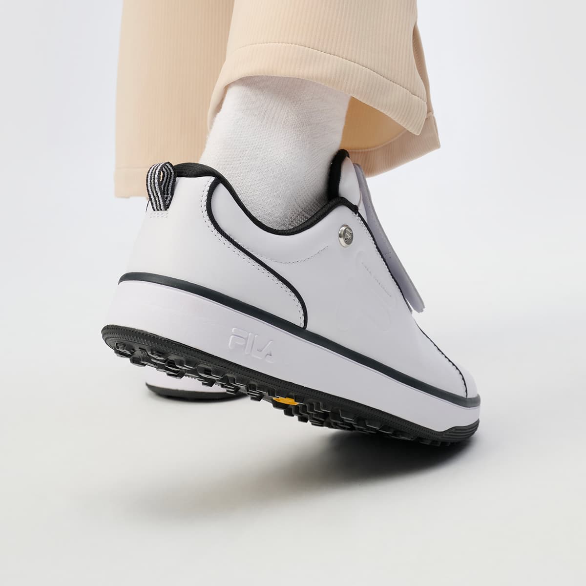 Кроссовки для гольфа FILA GF 1911 Trainer Мода Низкий Топ Гольф Обувь Женская Белая - изображение 5