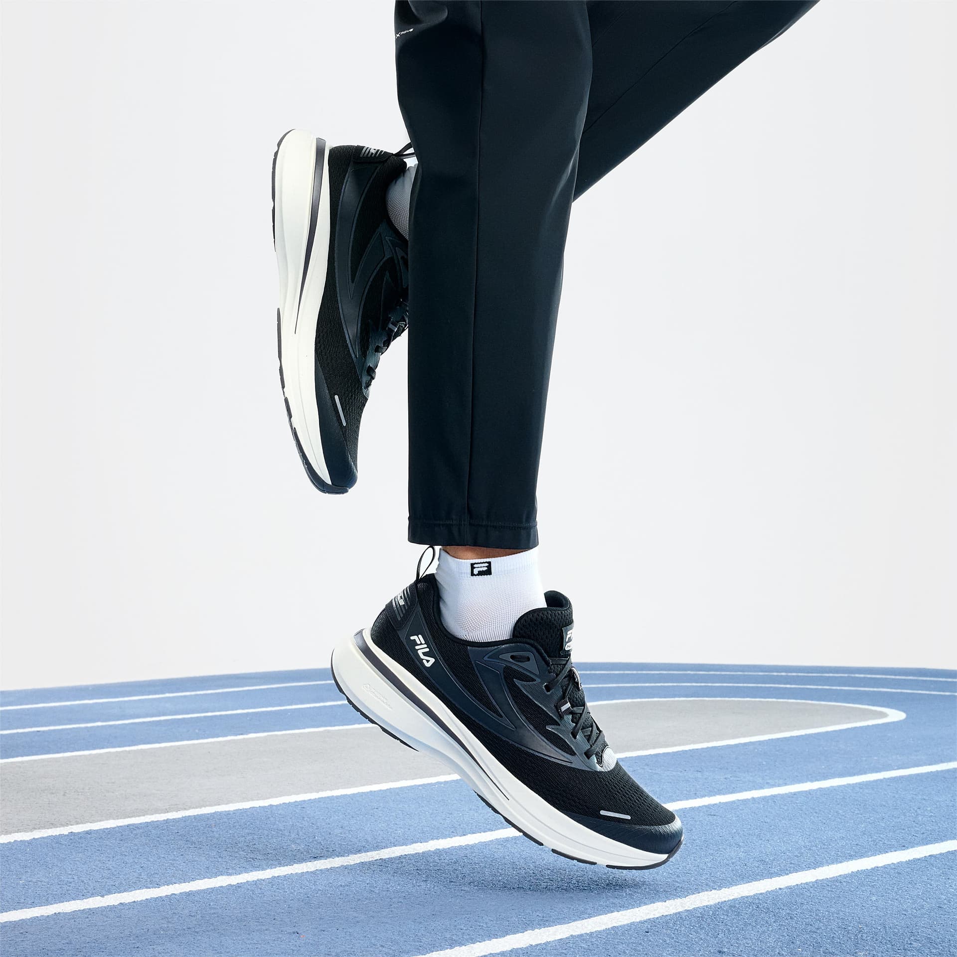 Кроссовки для бега FILA 1.0 - изображение 8