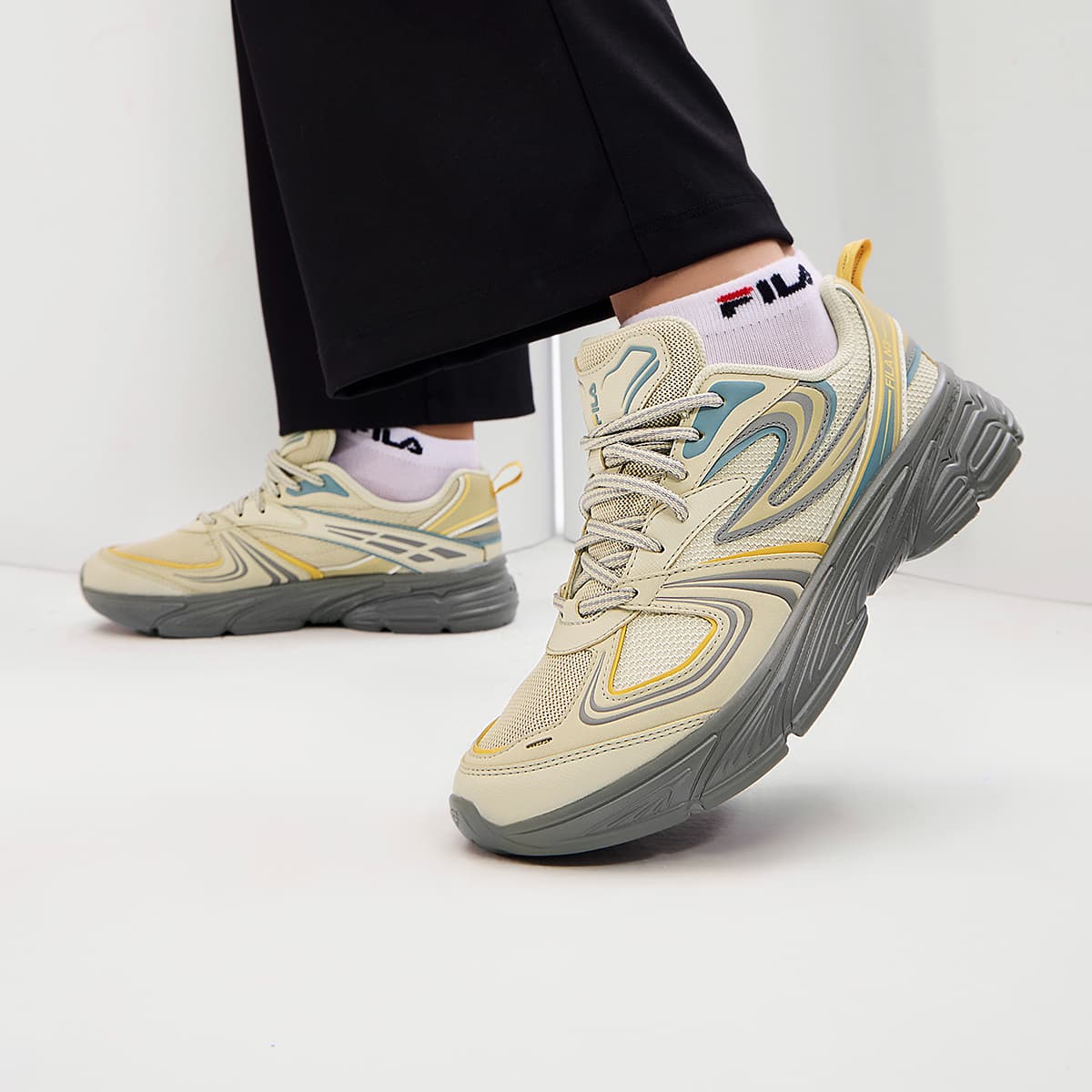 Кроссовки FILA - изображение 6