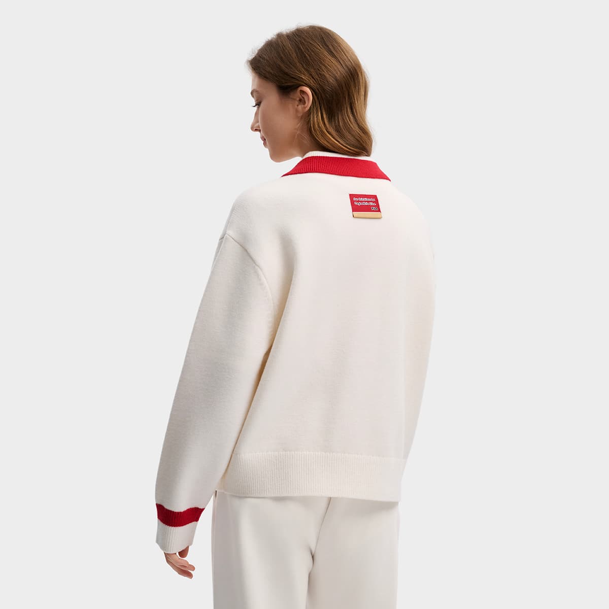 Кардиган FILA CNY Cloud White Женские Свитера - изображение 4