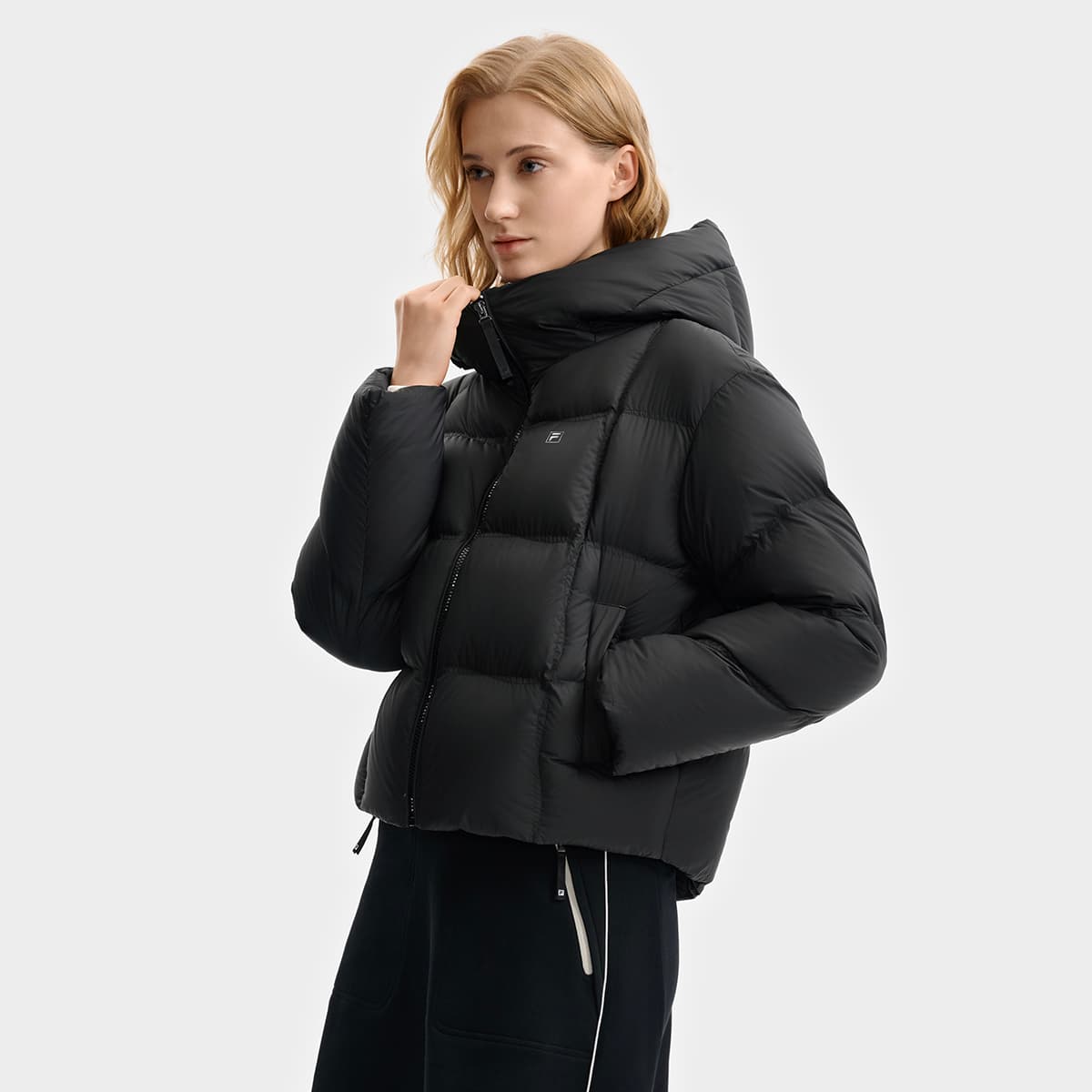 Пуховик FILA белый Пуховик Женские Глубокий черный - изображение 5