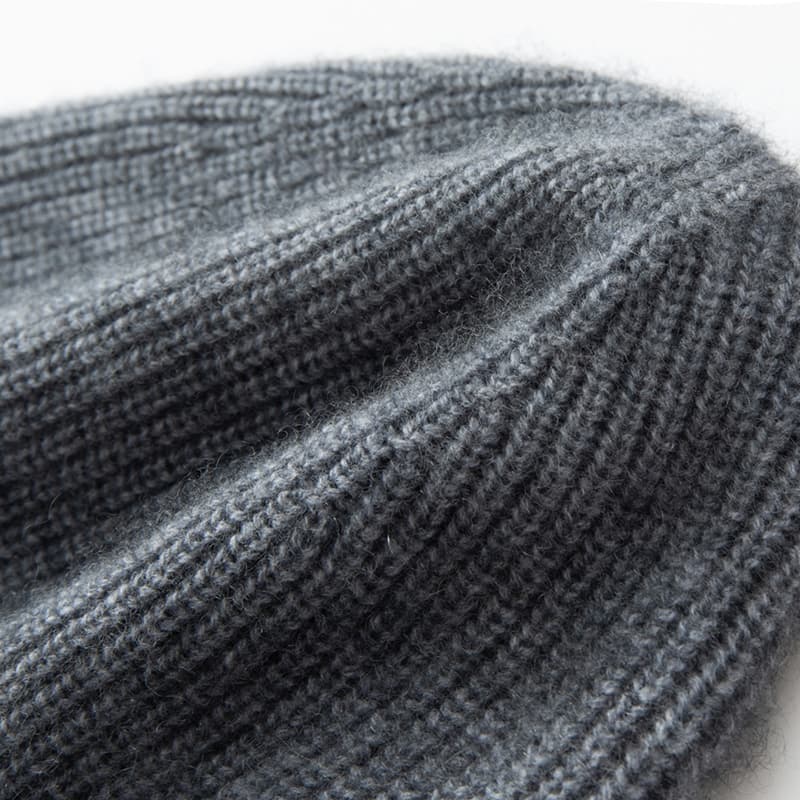 Шапка PIERRE CARDIN Eco Плюшевая шапка-бини с круглым узором Унисекс - изображение 9