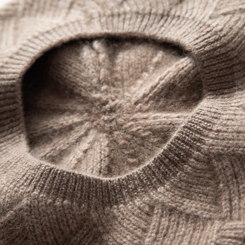 Шапка PIERRE CARDIN Eco Плюшевая шапка-бини с круглым узором для женщин - изображение 4