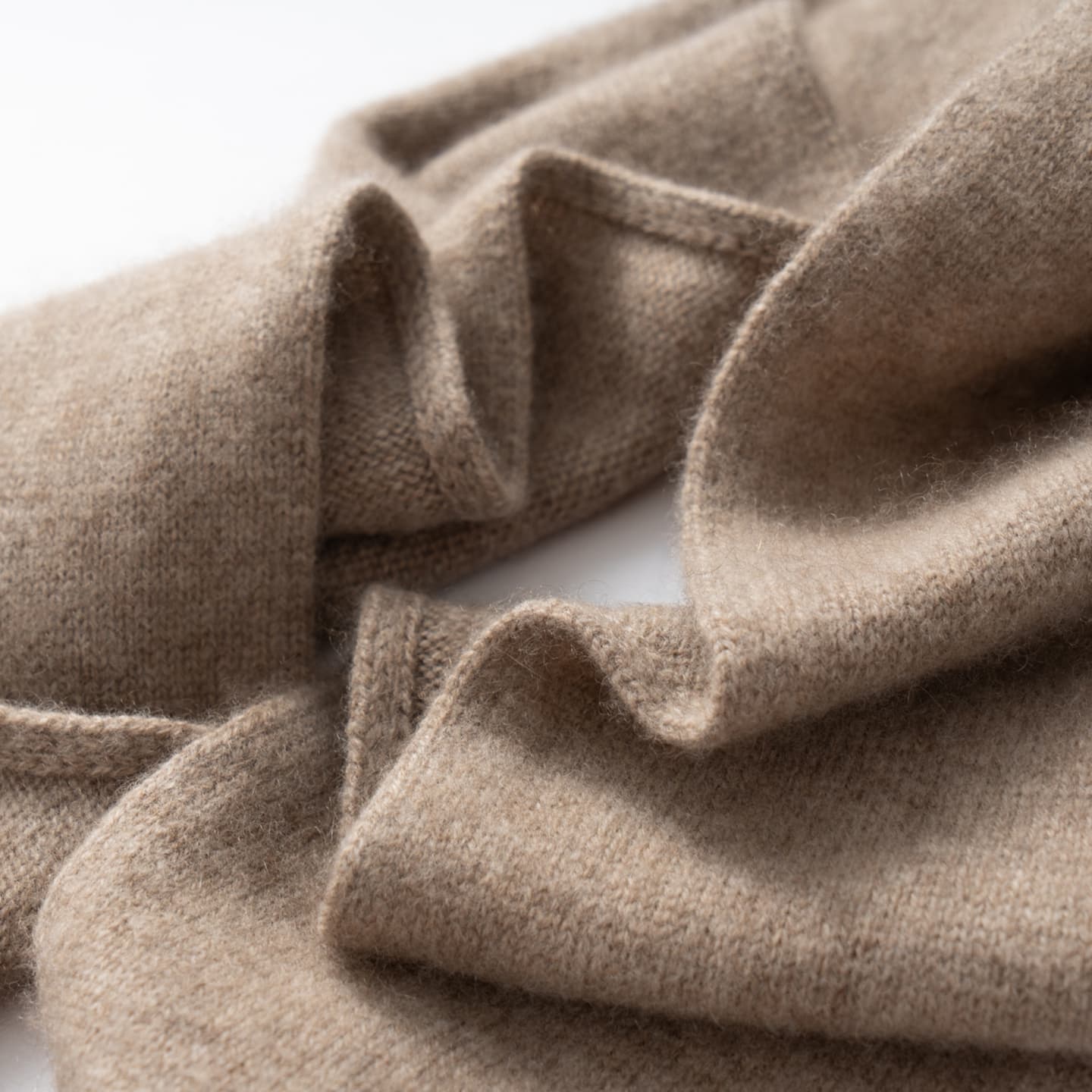 Шапка PIERRE CARDIN Шерстяные бини женские - изображение 14