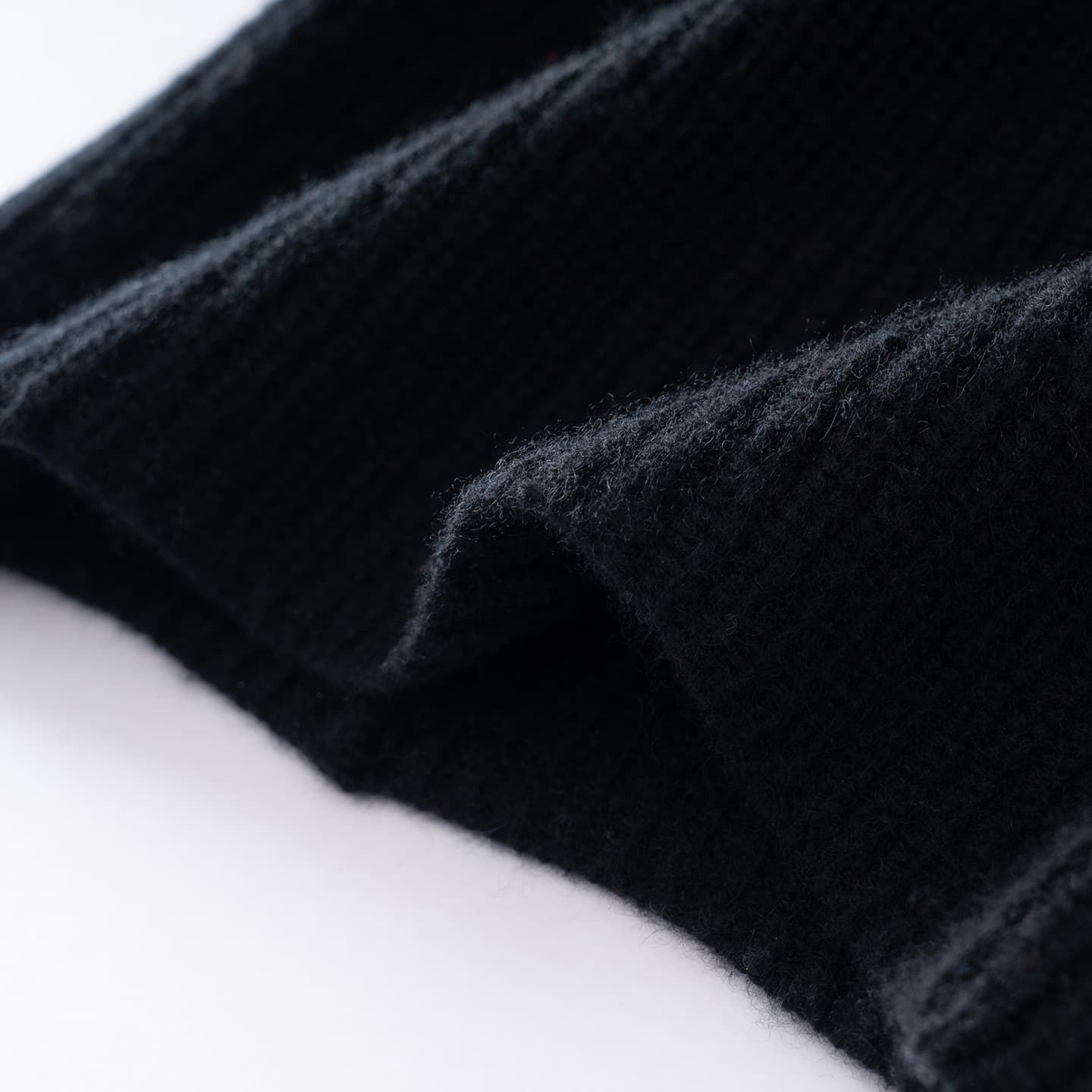 Шапка PIERRE CARDIN Шерстяные бини женские - изображение 21