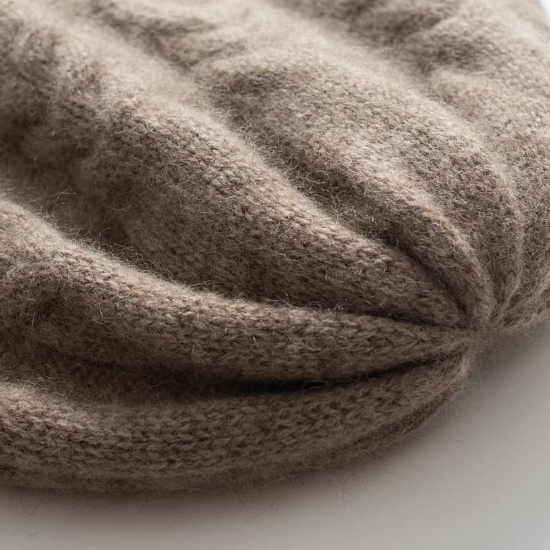 Шапка PIERRE CARDIN Eco Плюшевая шапка-бини с круглым узором для женщин - изображение 2