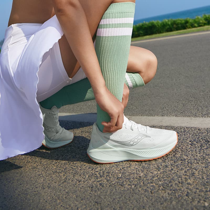 Кроссовки для бега Saucony MIRAGE FLOW - изображение 8