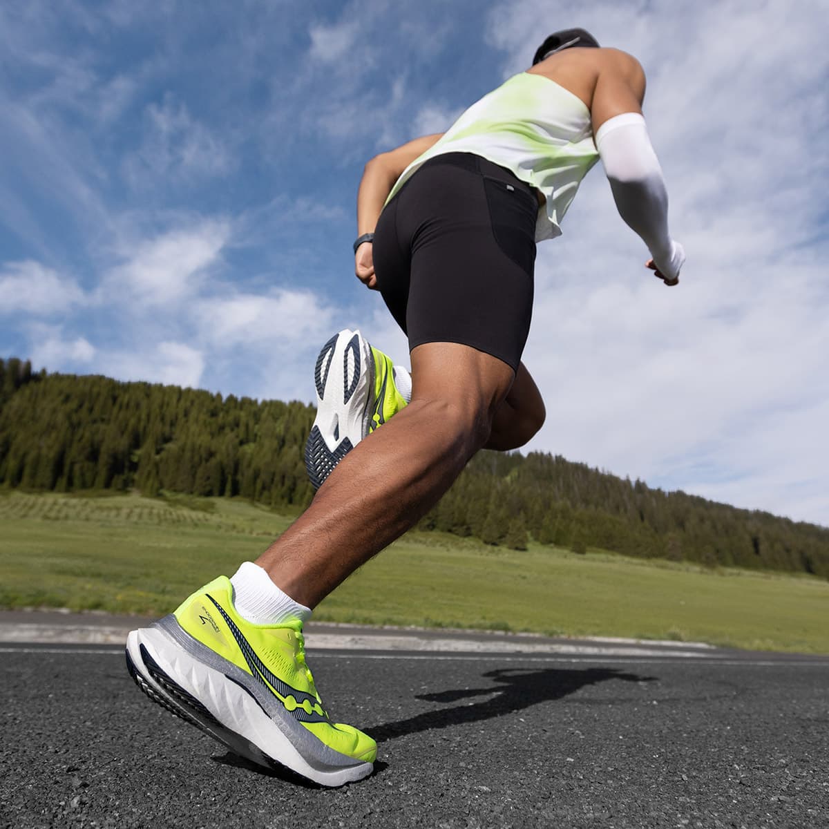 Кроссовки для бега Saucony ENDORPHIN SPEED 4 - изображение 8
