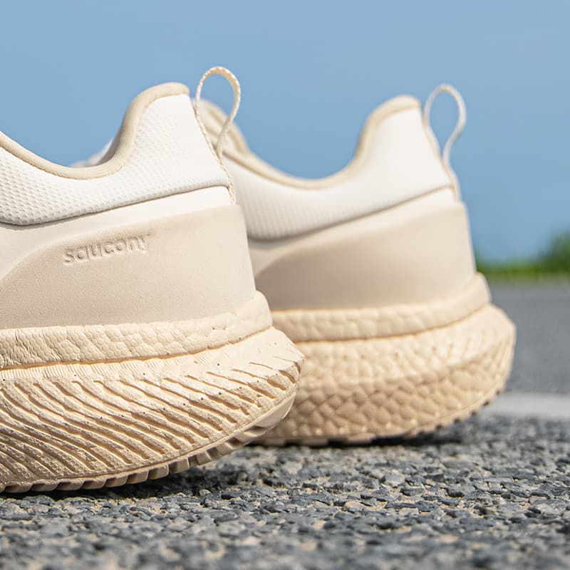 Кроссовки для бега Saucony TRIUMPH CMT 2 - изображение 9