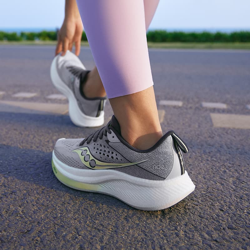 Кроссовки для бега Saucony Ride 17 - изображение 7