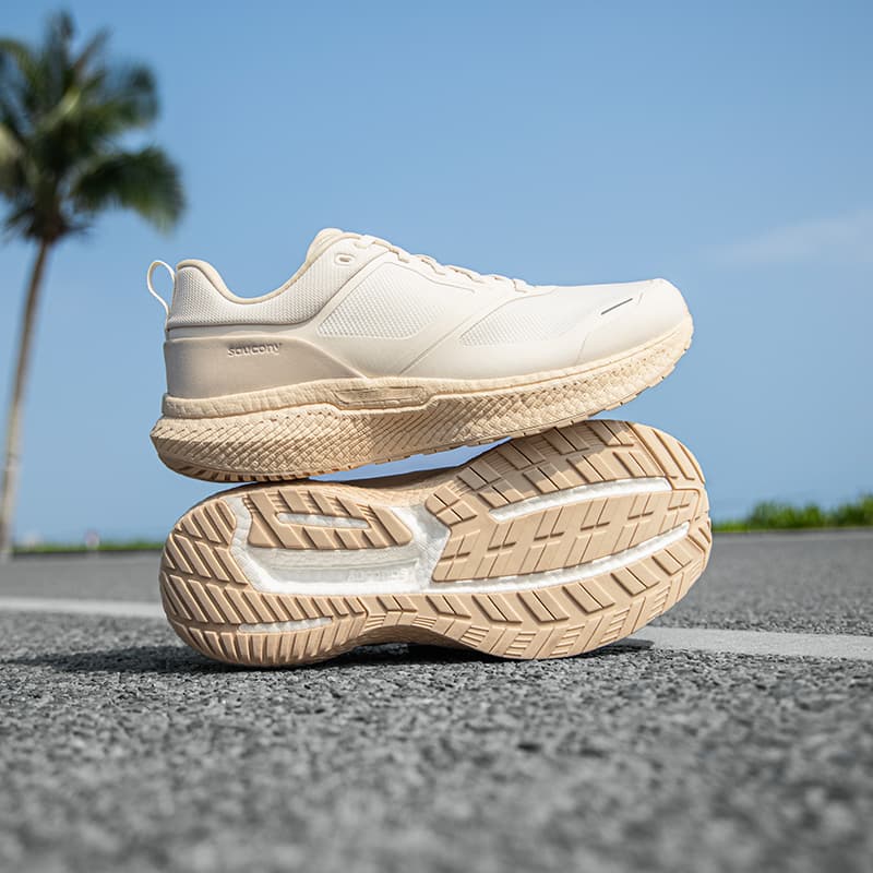 Кроссовки для бега Saucony TRIUMPH CMT 2 - изображение 8