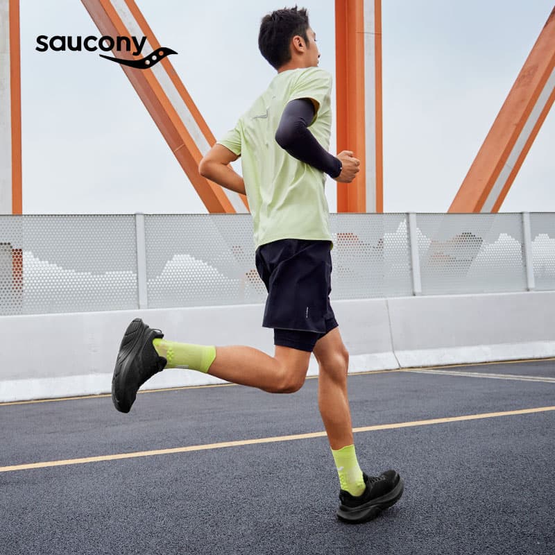 Кроссовки для бега Saucony GUIDE 17 - изображение 9