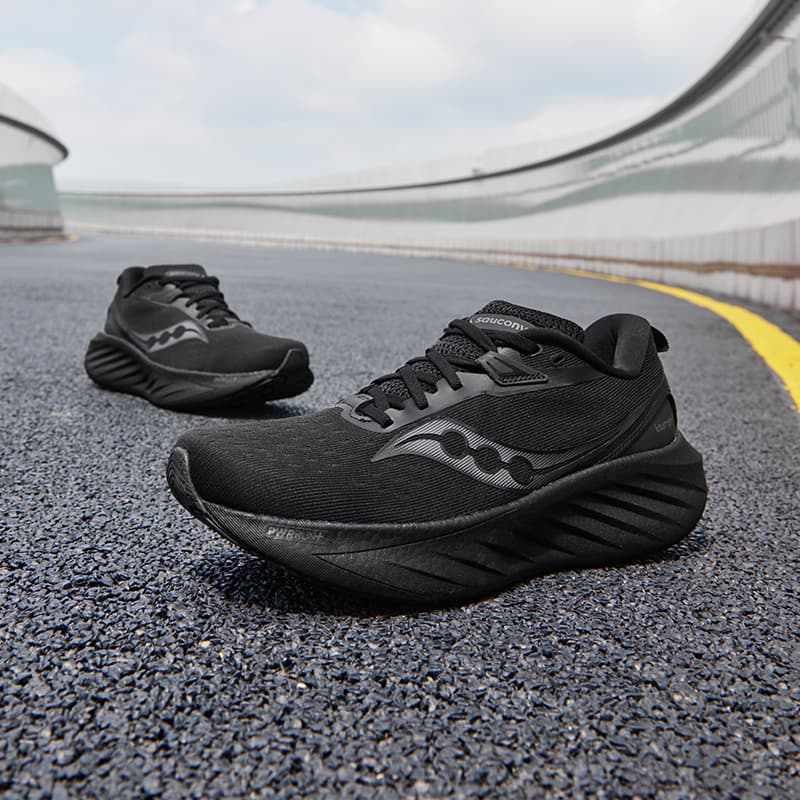 Кроссовки для бега Saucony TRIUMPH 22 SE - изображение 17