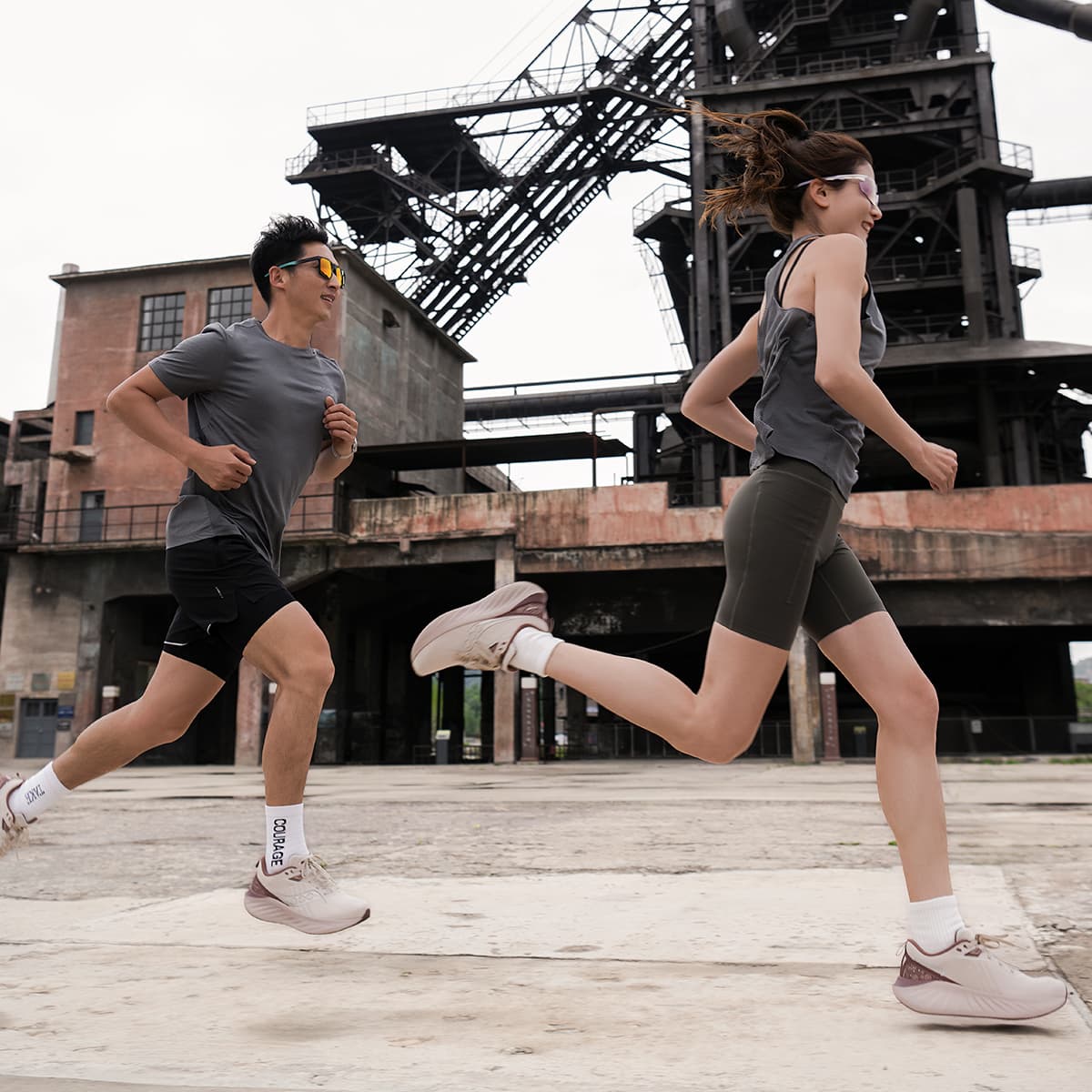 Кроссовки для бега Saucony TRIUMPH 22 - изображение 14