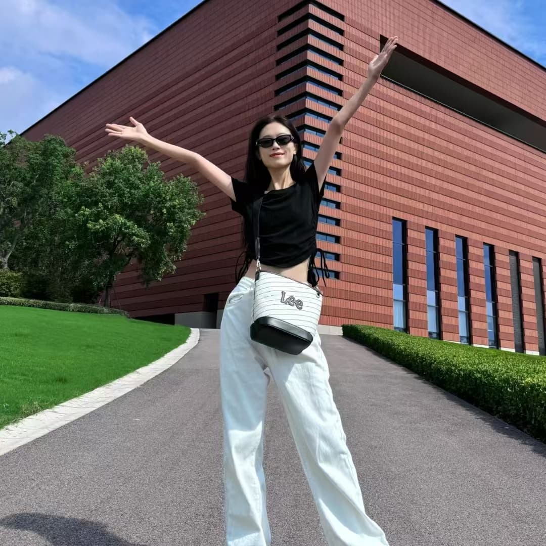 Сумка через плечо Lee Crossbody Bag Beige - изображение 6