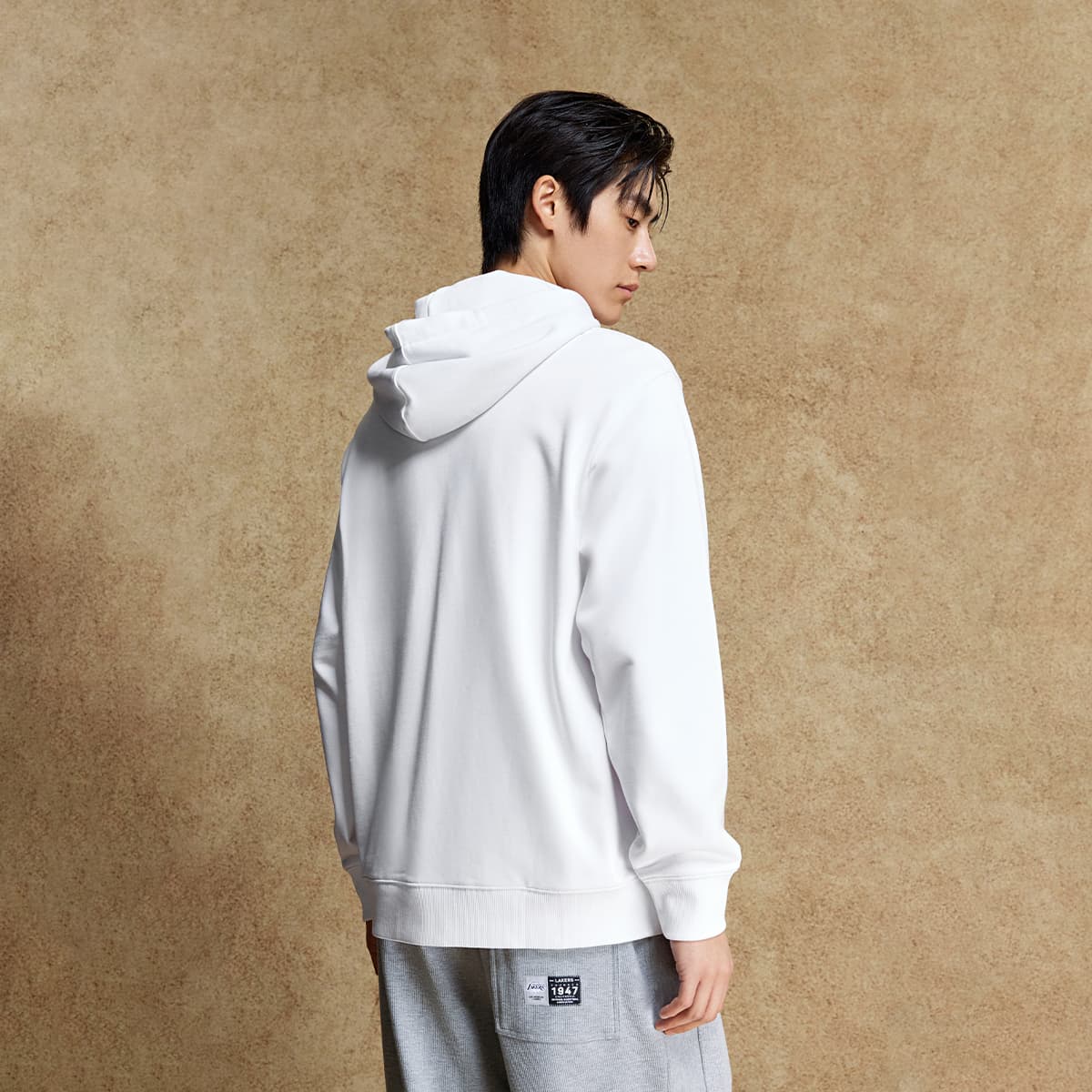 Худи JACK JONES x NBA Logomanclean fit - изображение 4