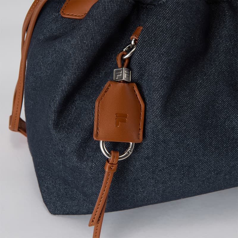 Сумка через плечо FILA FUSION CATEGORY CLUB Сумка через плечо Night Sky Dark Blue (Брелок включен) Unisex - изображение 4
