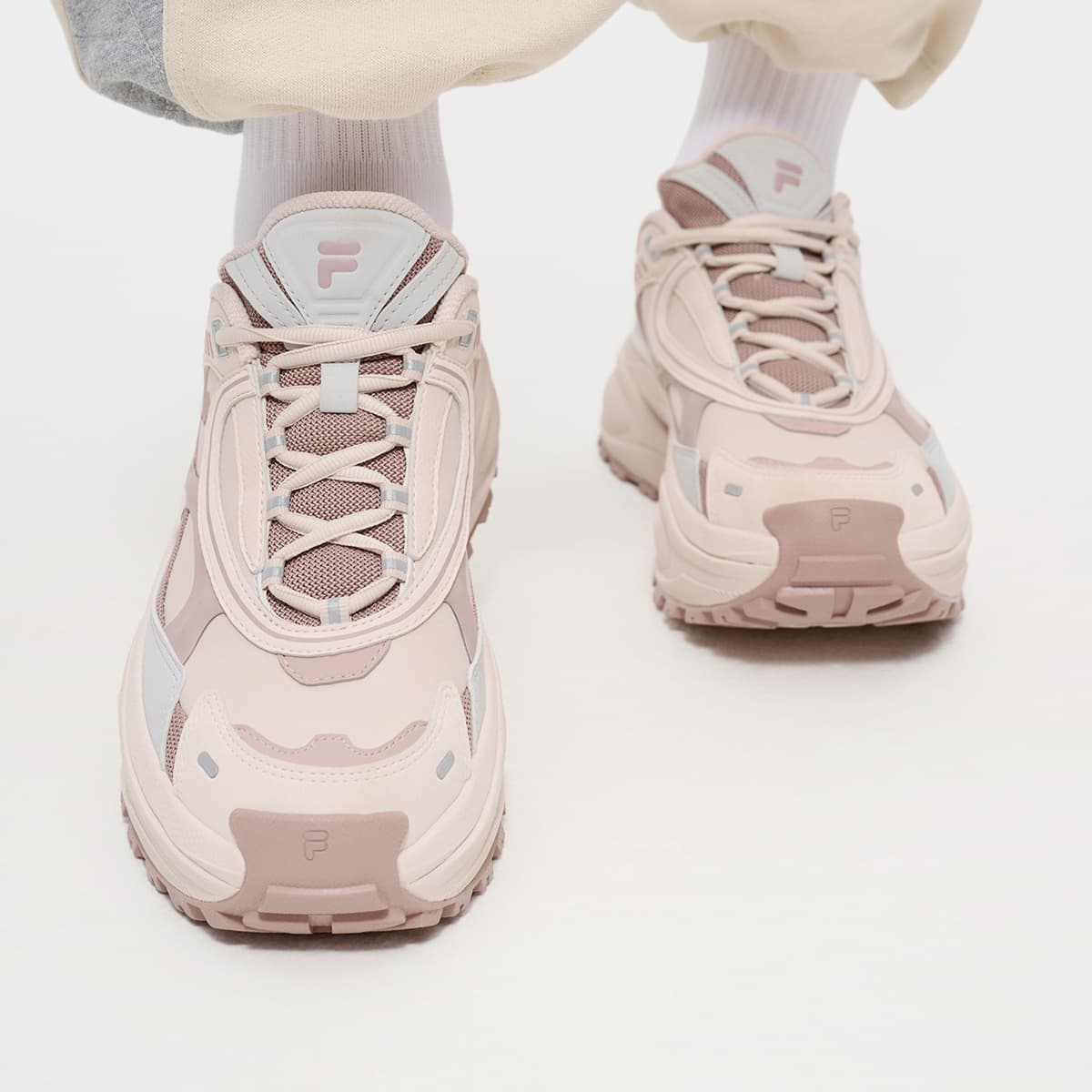 Кроссовки FILA FUSION BIANCO III Бьянко 3 Устойчивая к истиранию Увеличивающая высоту Низкая Повседневная Обувь Женская - изображение 6