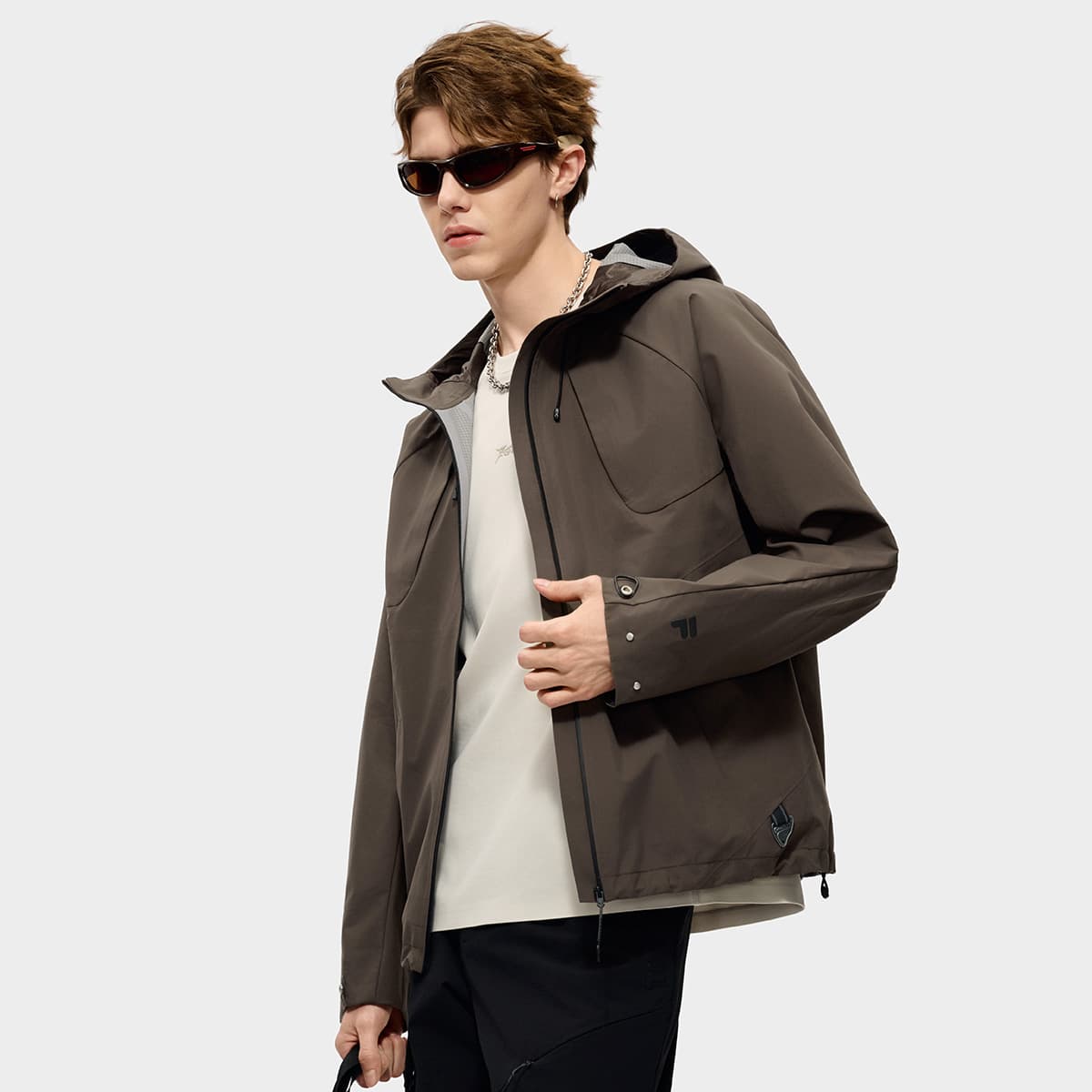 Ветровка FILA FUSION URBAN TECH Тренчкот Мужской Сандаловое дерево Чайный умбровый - изображение 4