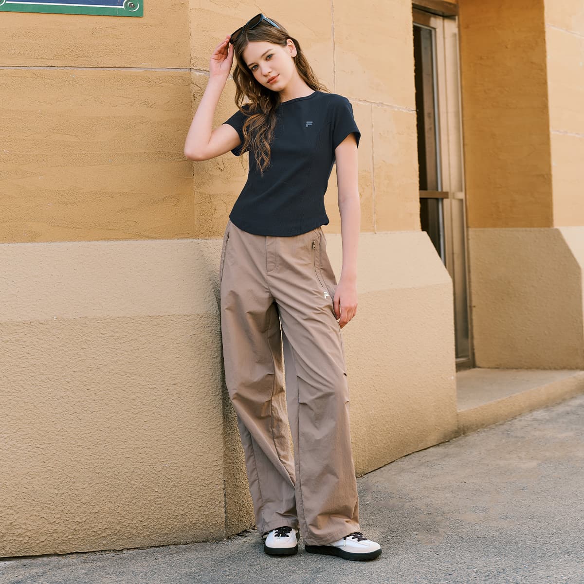 Футболка FILA FUSION FOB T Рубашка Женская Драгоценный камень Темно-синий - изображение 6