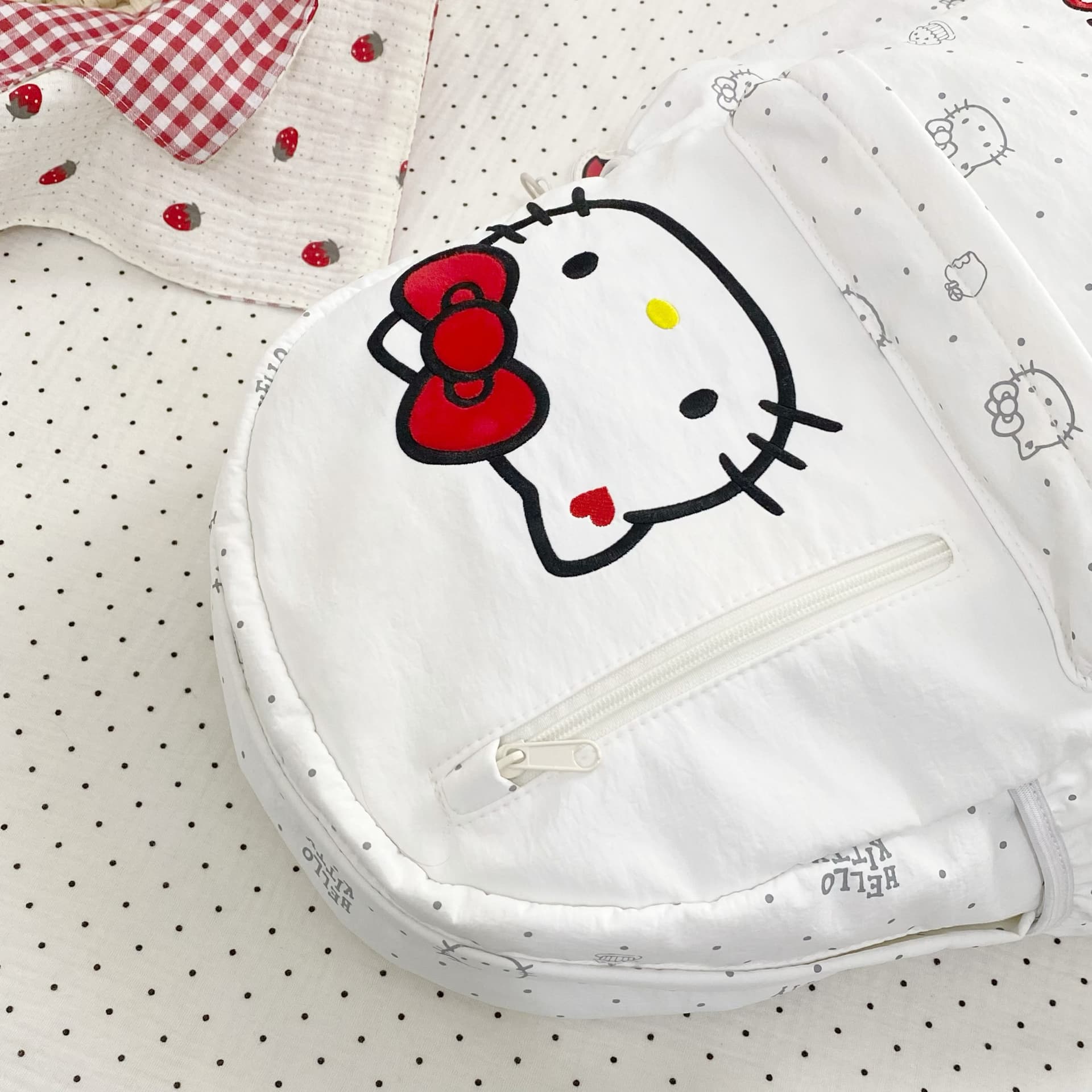 Рюкзак Sanrio Рюкзаки Молоко Белый (Брелок Включен) Женские - изображение 5
