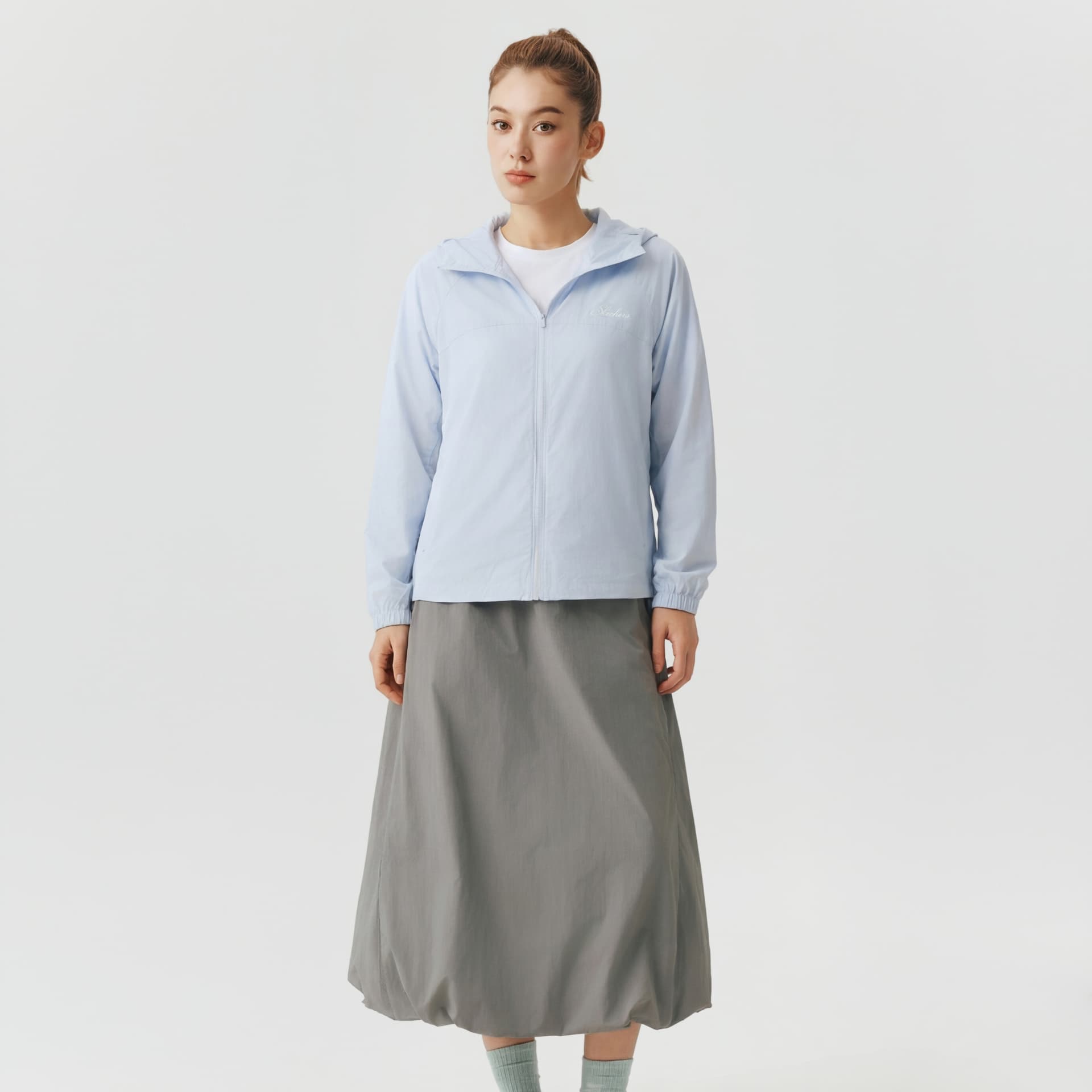 Куртка Skechers Braised Сера Синий 026P Женские Куртки - изображение 4