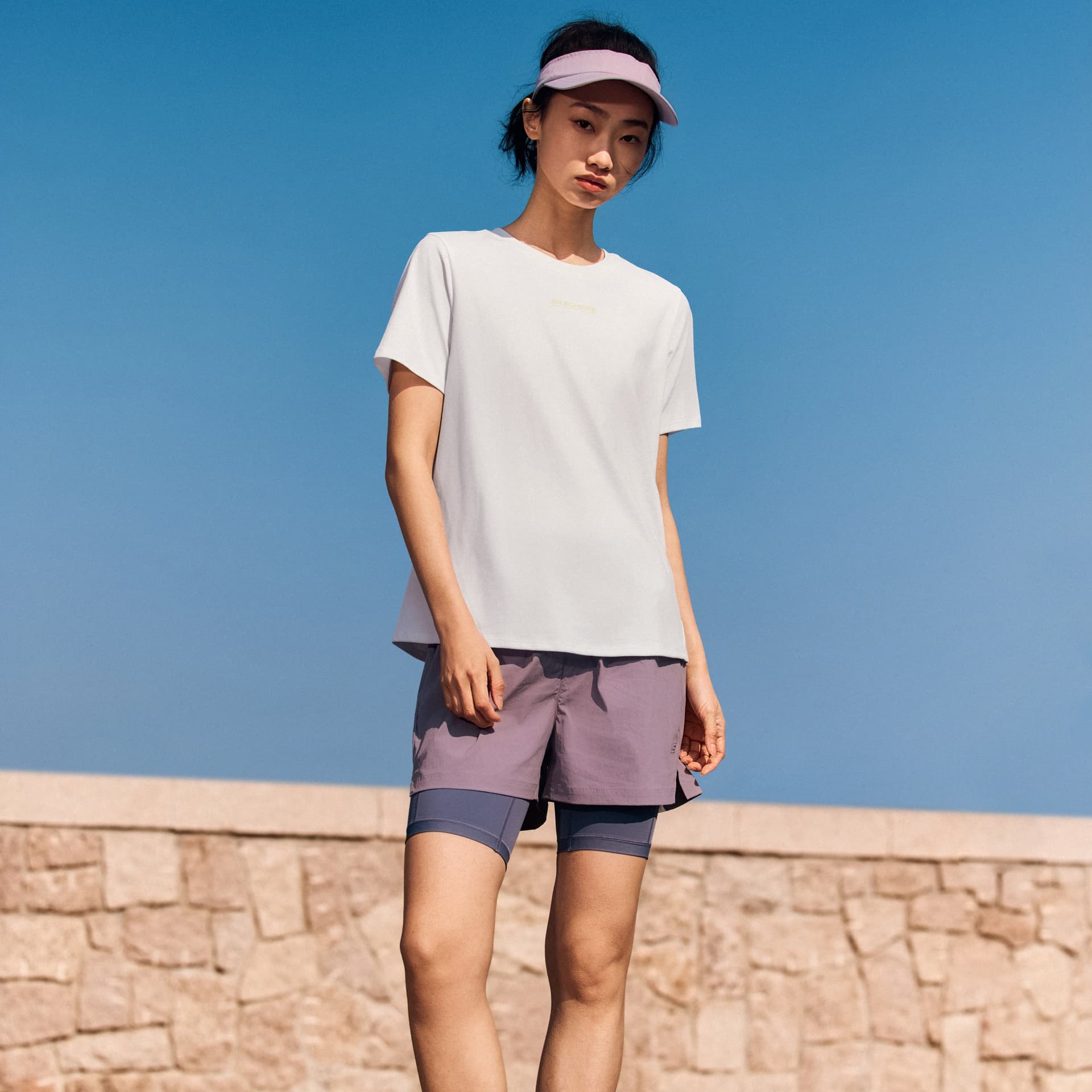 Футболка Skechers Т-рубашка с рукавом женская с оборванным плечом - изображение 4