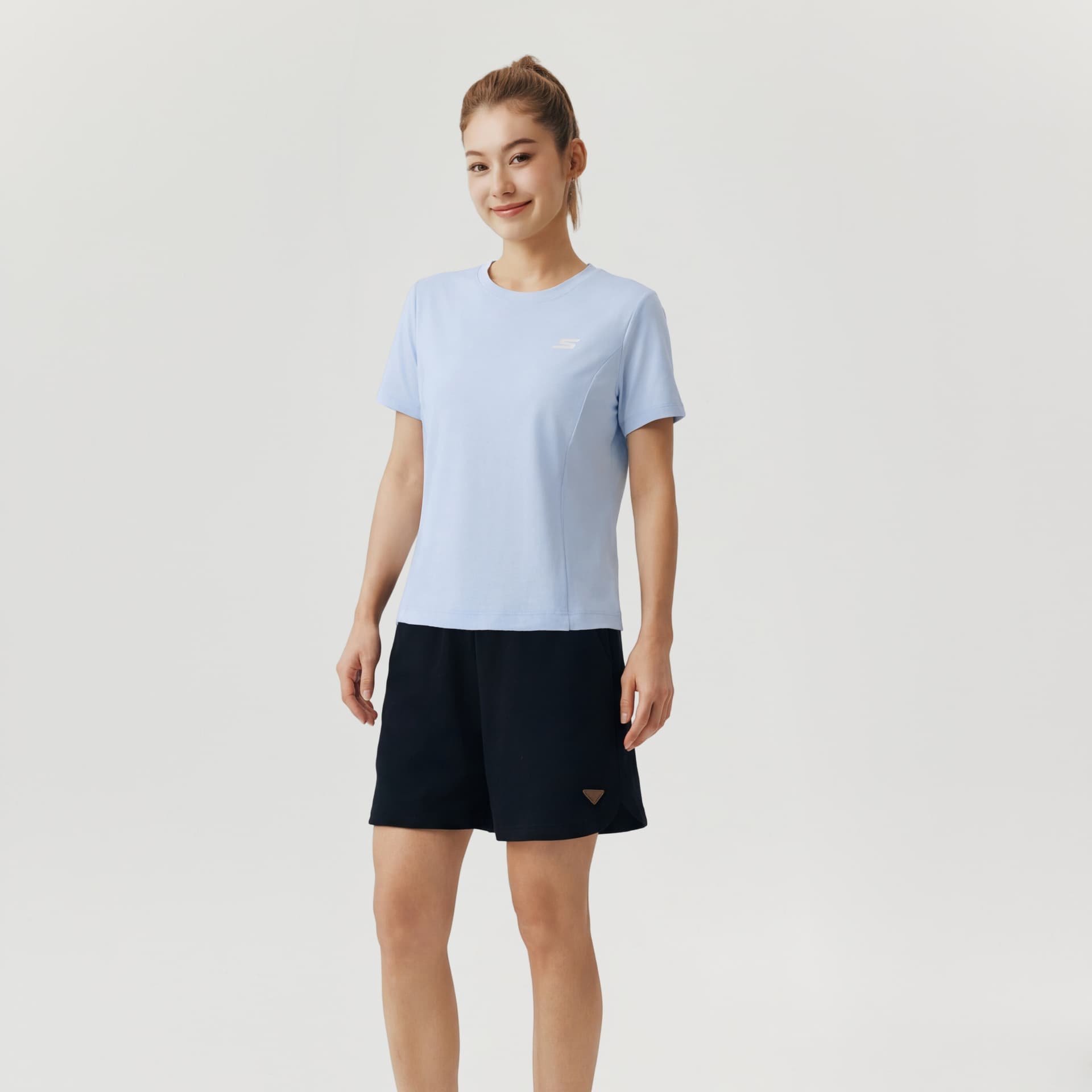 Футболка Skechers Braised Сера Синий 026P Женские T Рубашки - изображение 5