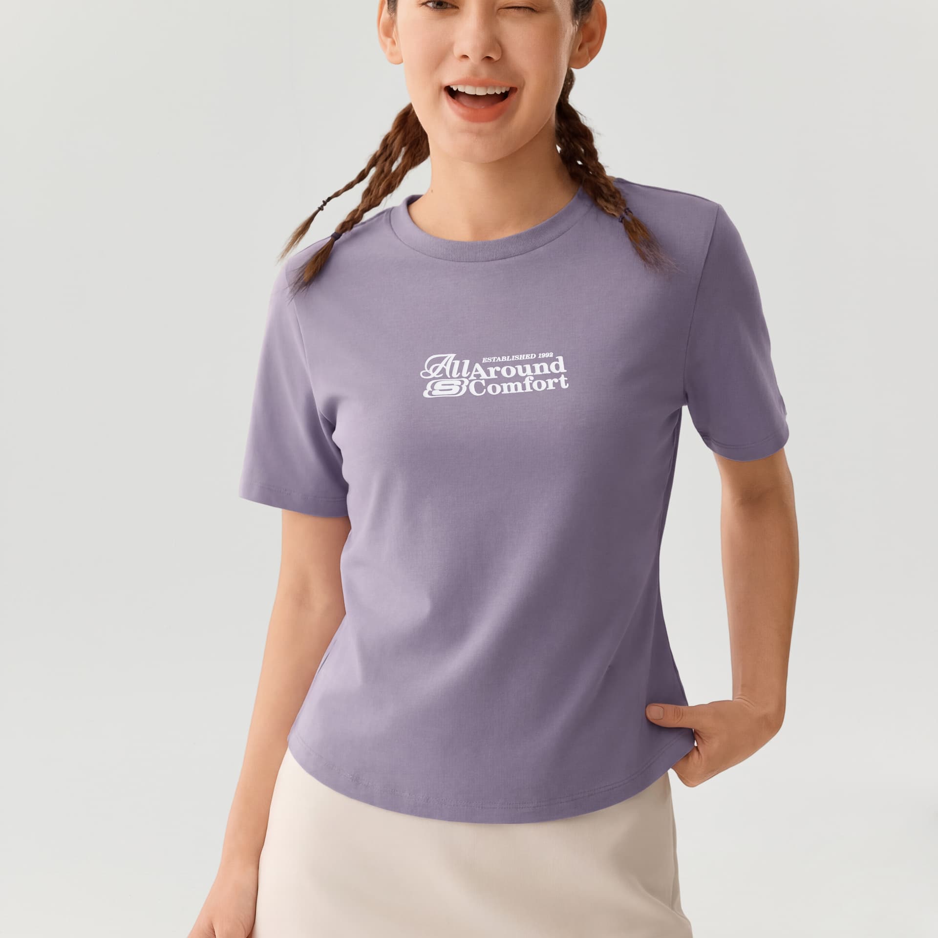 Футболка Skechers T-Shirt Женская Темно-фиолетовая Серый - изображение 3