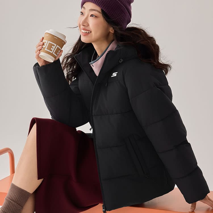 Куртка Skechers Угольный черный 0018 Женские куртки - изображение 5