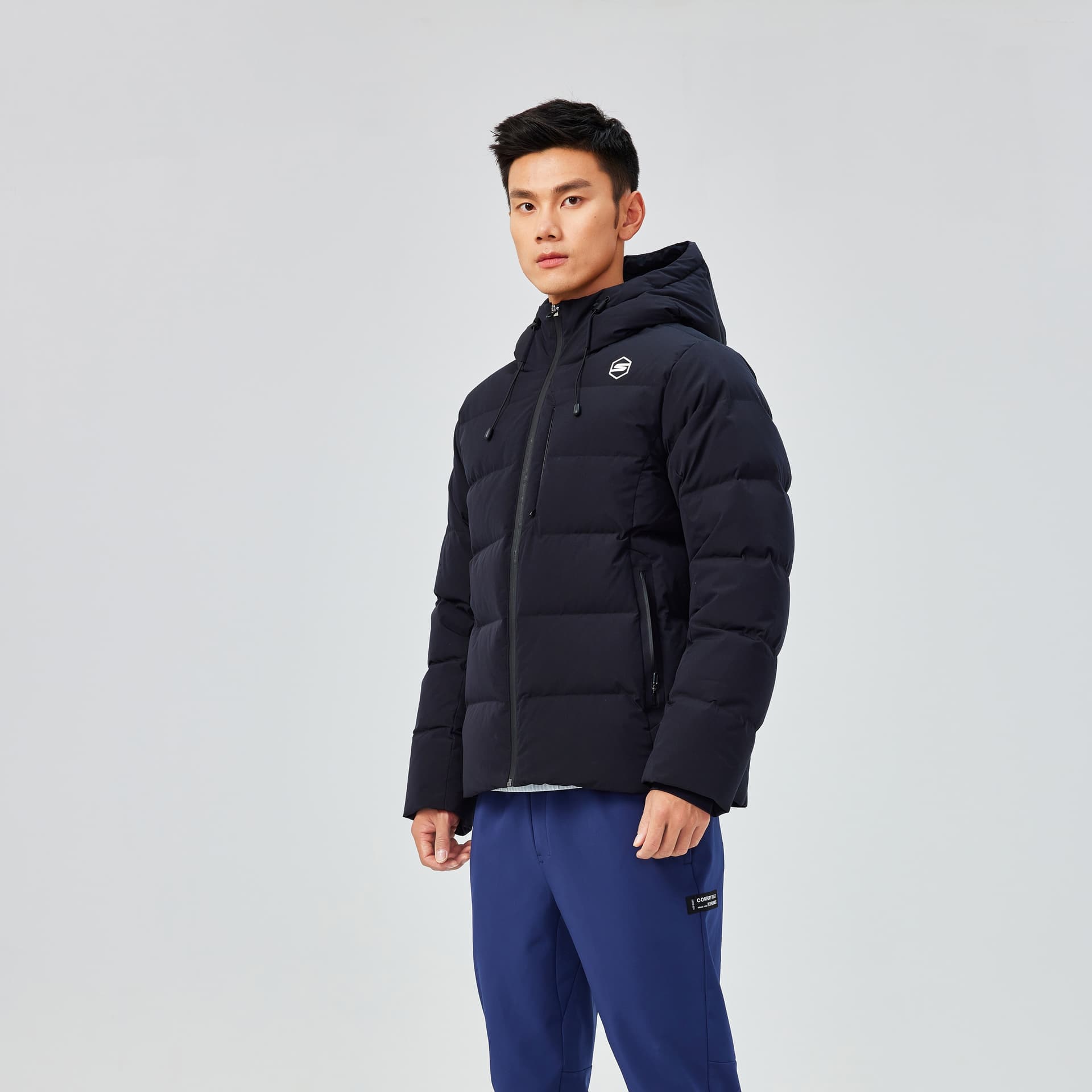 Зимняя куртка Skechers Comfortable Sports Collection FW24 Пуховик Мужской Черный - изображение 4