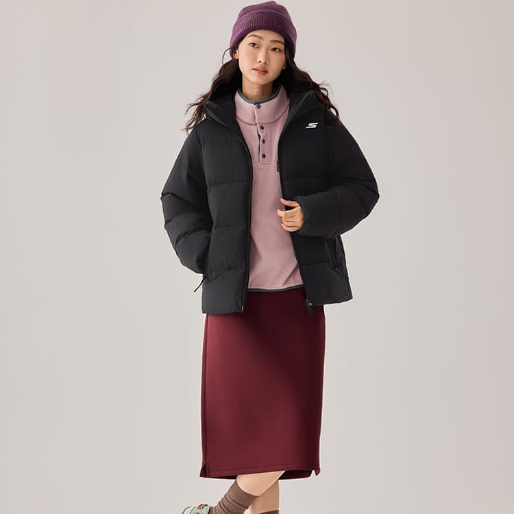 Куртка Skechers Угольный черный 0018 Женские куртки - изображение 4