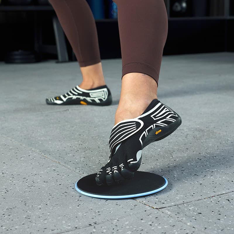Кроссовки для спортзала Vibram Покрытие Легкий Быстросохнущий Низкий Топ Кроссовки для тренировок Женские Черный Белый - изображение 5