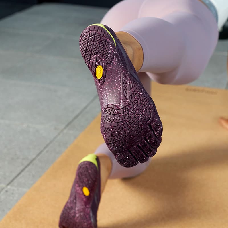 Кроссовки Vibram FIVE Fingers Обувь Дышащая Быстросохнущая Низкие Кроссовки для Тренировок Женские Фиолетовые - изображение 6