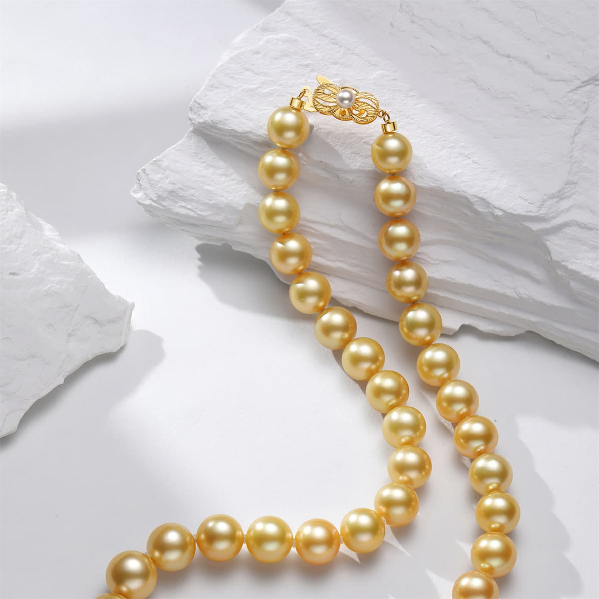 ME LUXE 18K - изображение 2