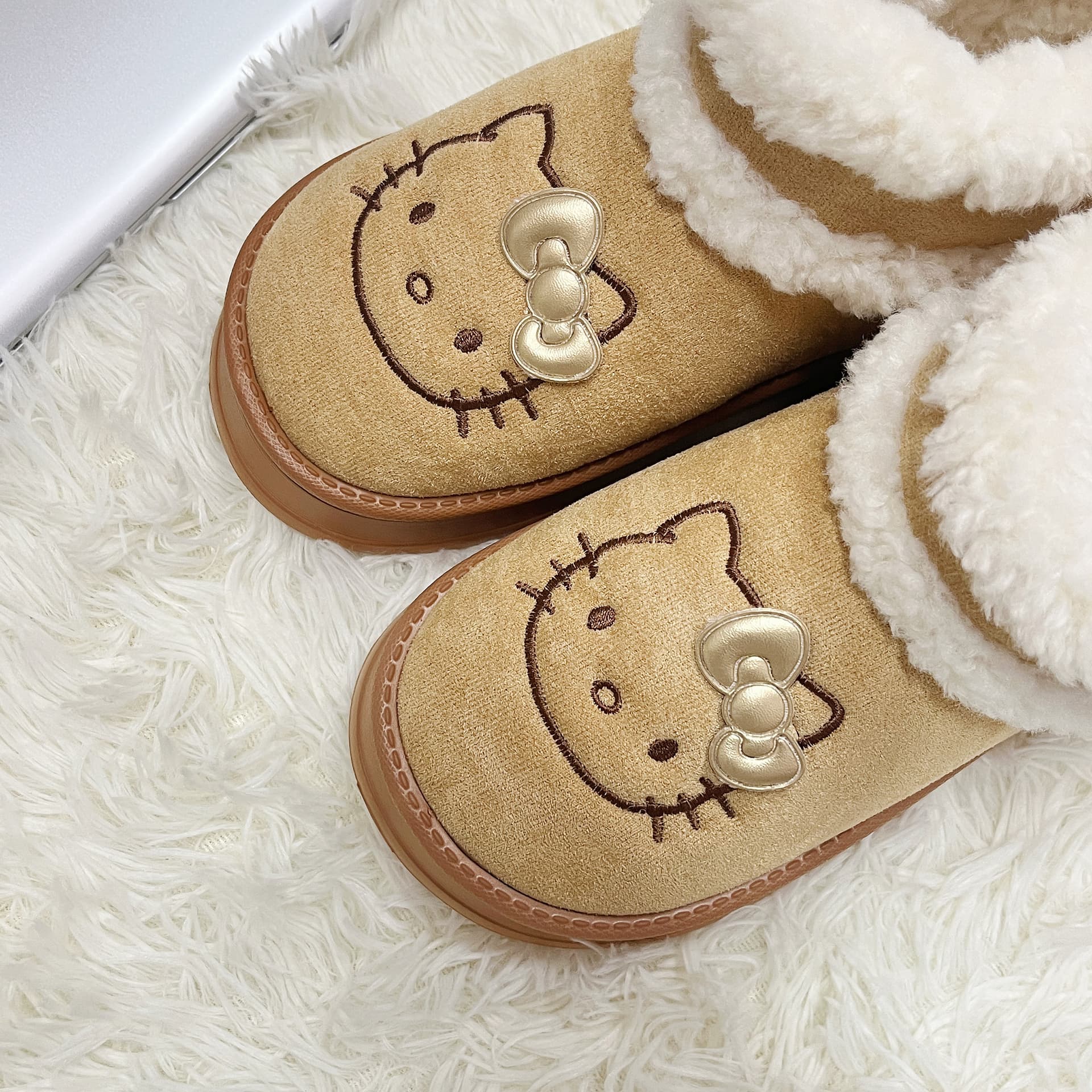 Sanrio x Hello Kitty Домашние тапочки - изображение 5