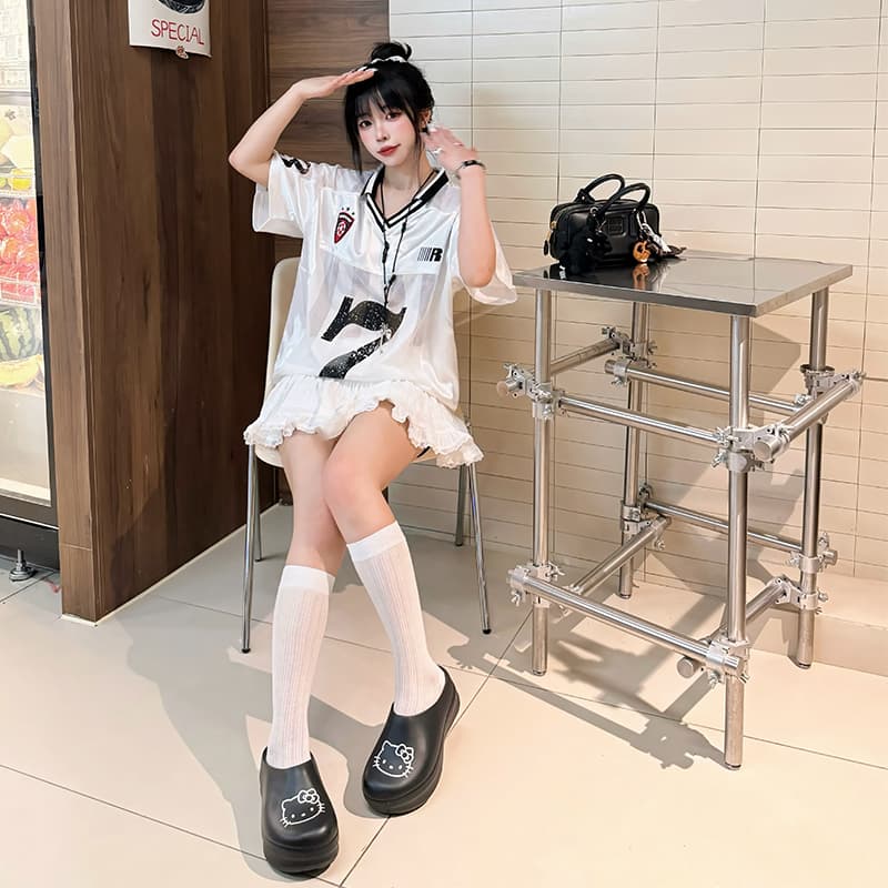 Сандалии Sanrio x Hello Kitty противоскользящие закрытые тапочки женские черные - изображение 5