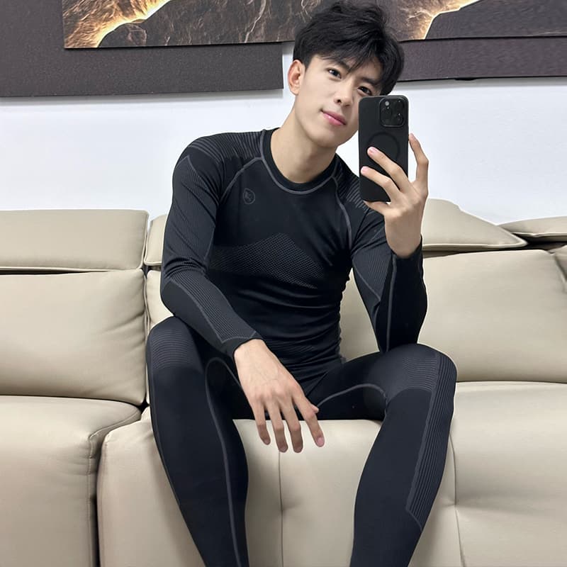 Спортивный костюм LECAGE - изображение 5