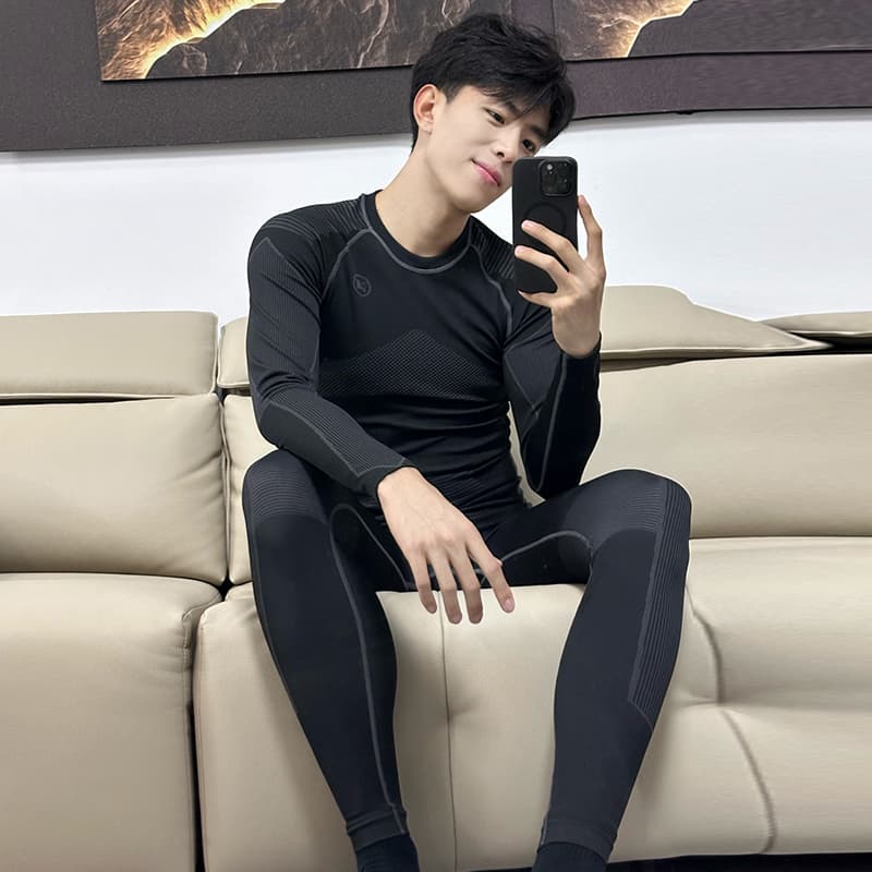Спортивный костюм LECAGE - изображение 6